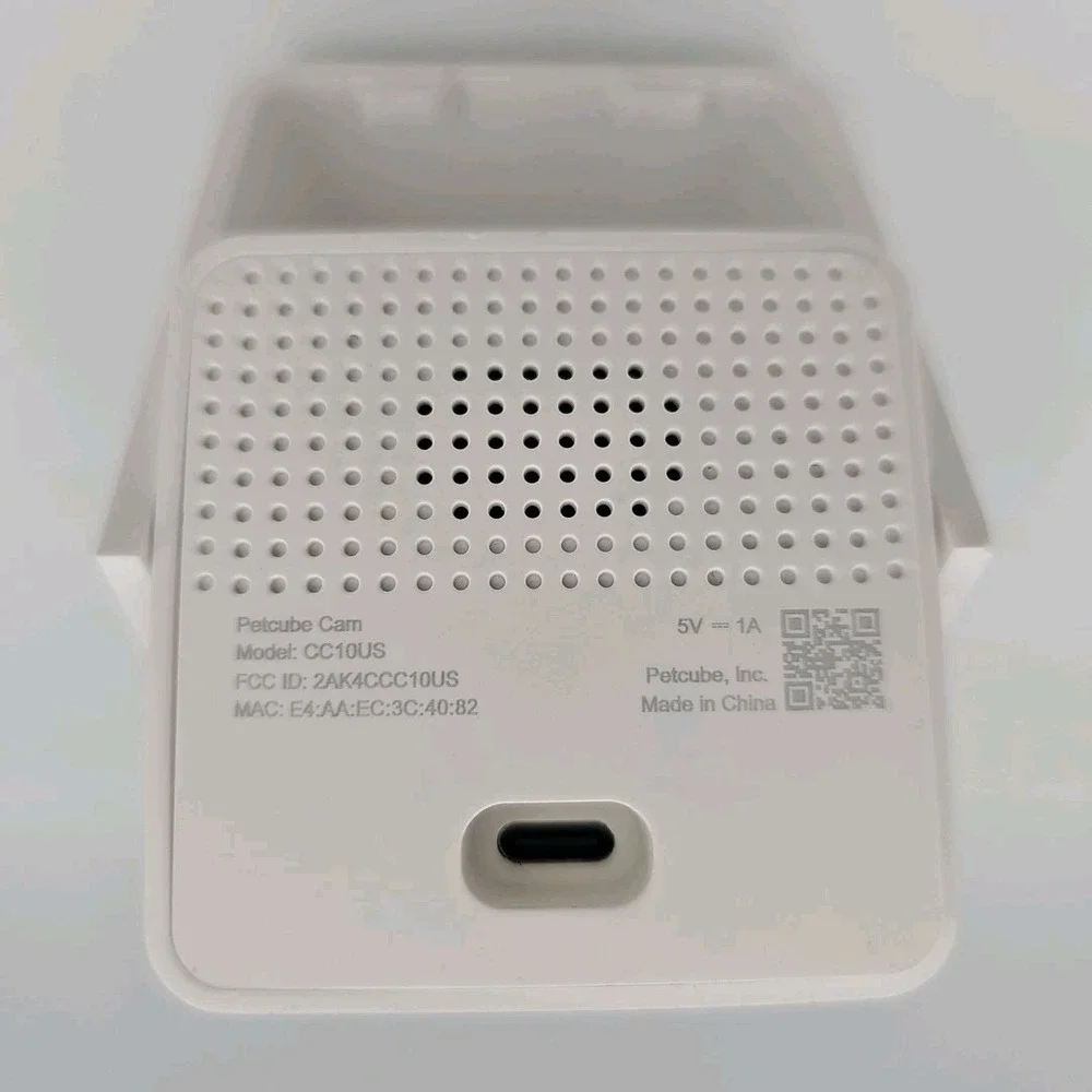 Petcube CC10US Cam‎ Pet Monitoring Camera with Built-in Home Surveillance